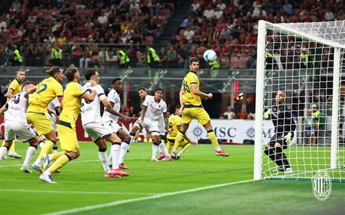 AC Milan contre Bologne