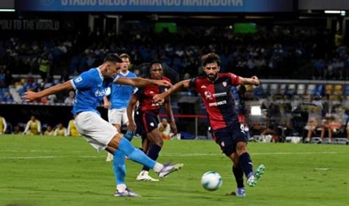 Naples contre Cagliari