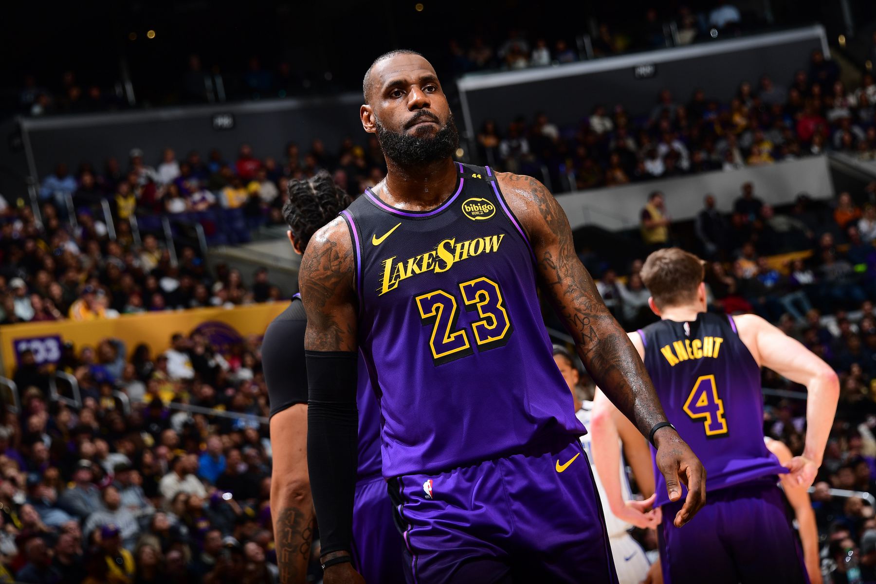 Redick:James a effectué environ 15séances d'entraînement au combat aujourd'hui et est en bonne forme compétitive.